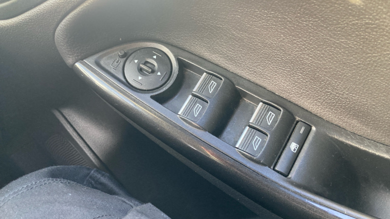 Ford Focus 1.5 EcoBoost 182 Titanium X 5dr Auto Petrol Estate